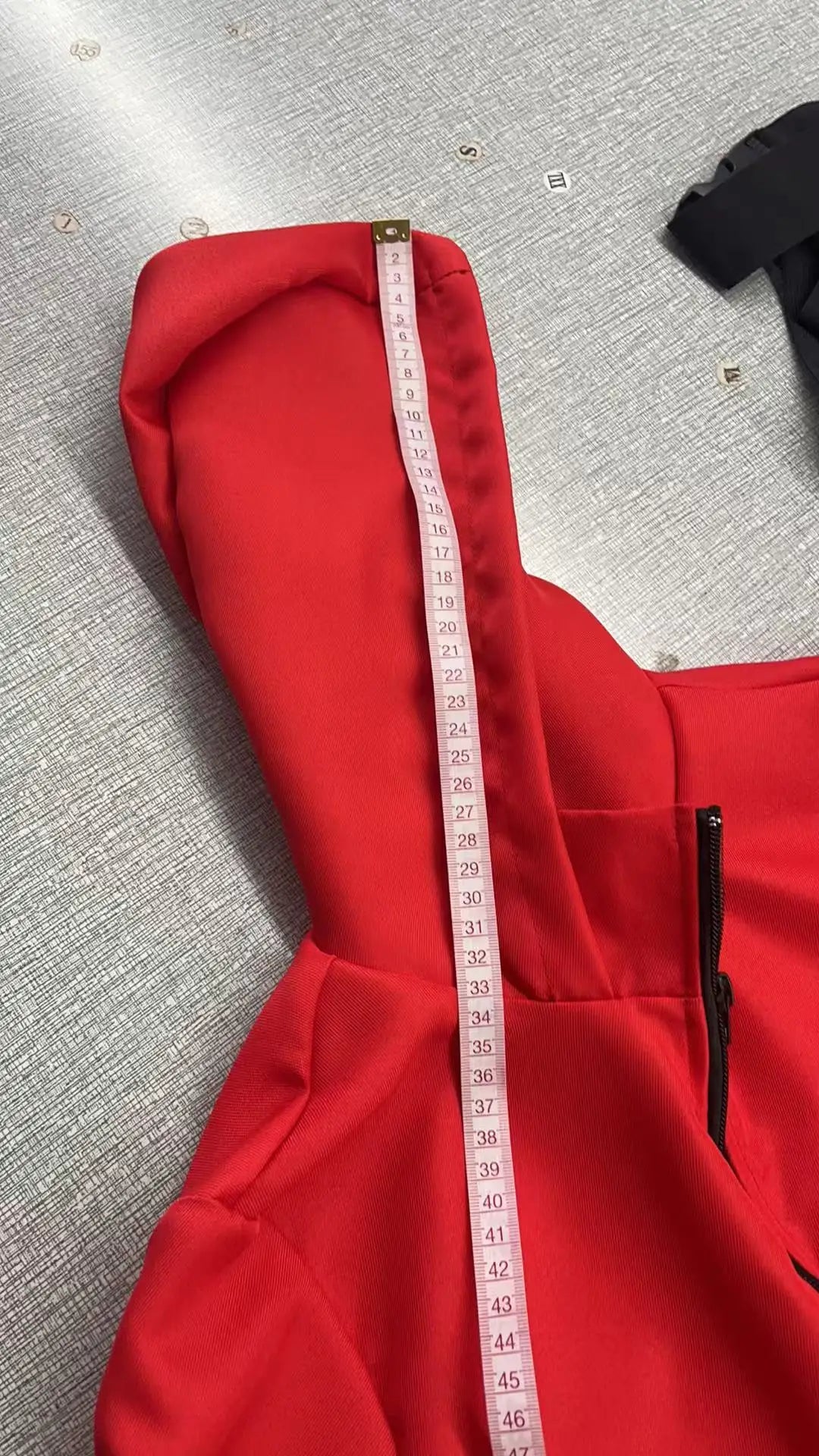 Calamari Game Guard Cosplay Costume Red Jumpsuit Outfit Adult KidsTeenagers Tracksuit Hooded Overall Belt Gloves Set Halloween