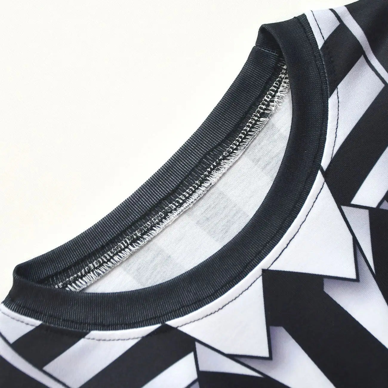 Halloween Lydia Red Horror Ghost Bride Cosplay Dress for Girls boys B-Beetle Juice 2 Black White Pattern Role Playing Costumes