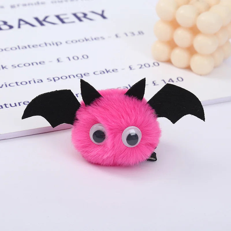 Halloween Plush Bat Hair Clip Plush Crocodile Clip Girl Children's Party Role Playing Decoration Gothic Gift Accessories